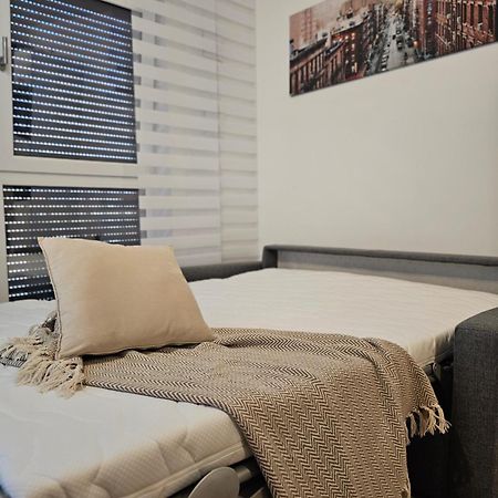High Class - Design Apartment - Favorite Place - Full Equipment - Public Transport Nuremberg Bagian luar foto